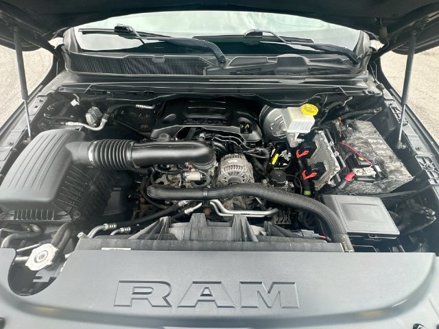 Used 2019 RAM 1500 Laramie AWD/4WD image 25