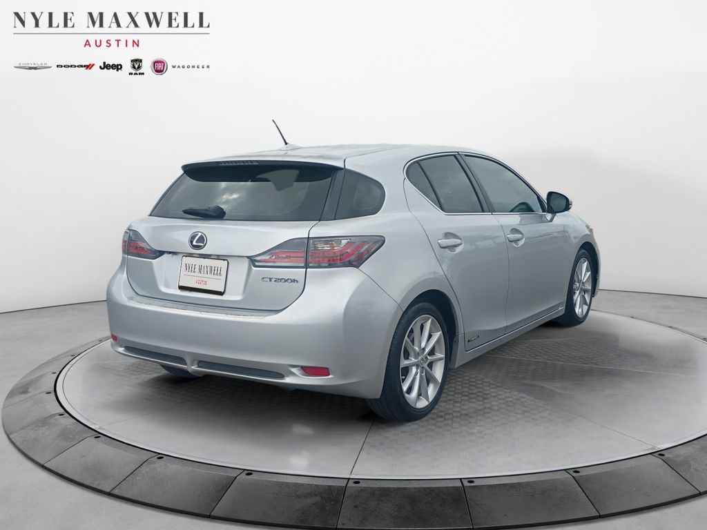 Used 2013 Lexus CT 200h w/ Premium Pkg w/Navigation image 16