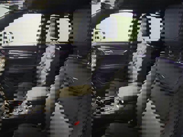 Certified 2023 Cadillac XT5 Luxury image 11