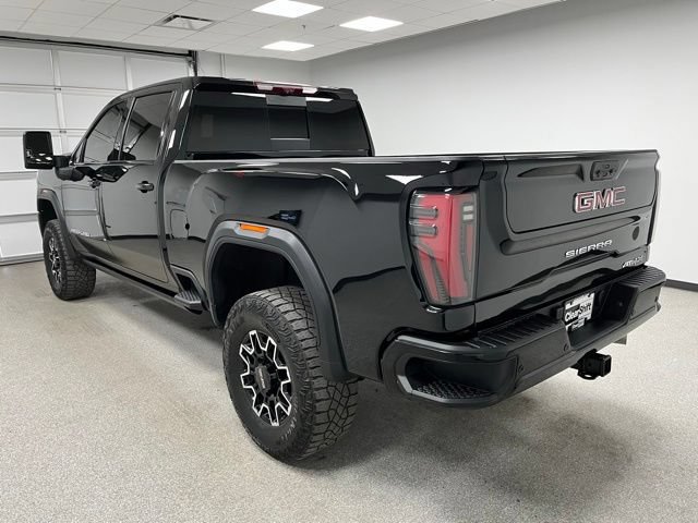 Used 2024 GMC Sierra 2500 AT4X AWD/4WD image 12