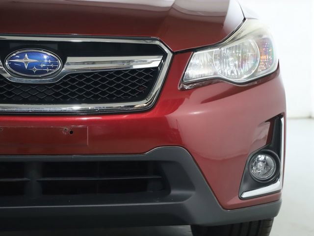 Used 2017 Subaru Crosstrek 2.0i Premium image 8