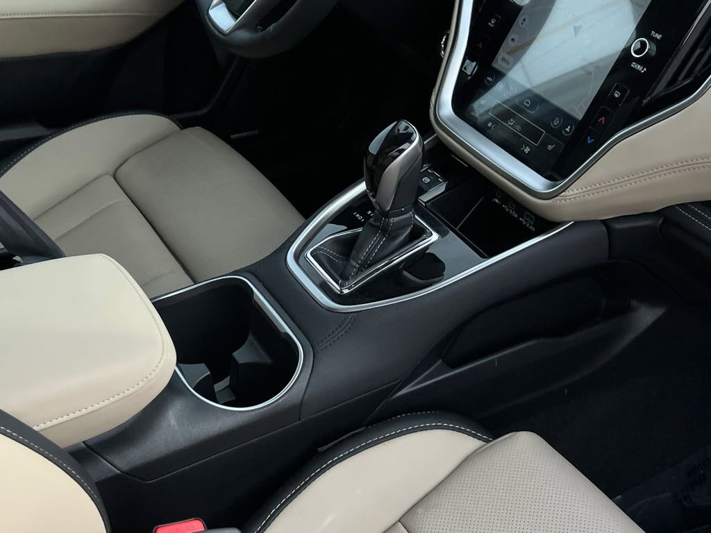 Certified 2025 Subaru Outback Limited image 15
