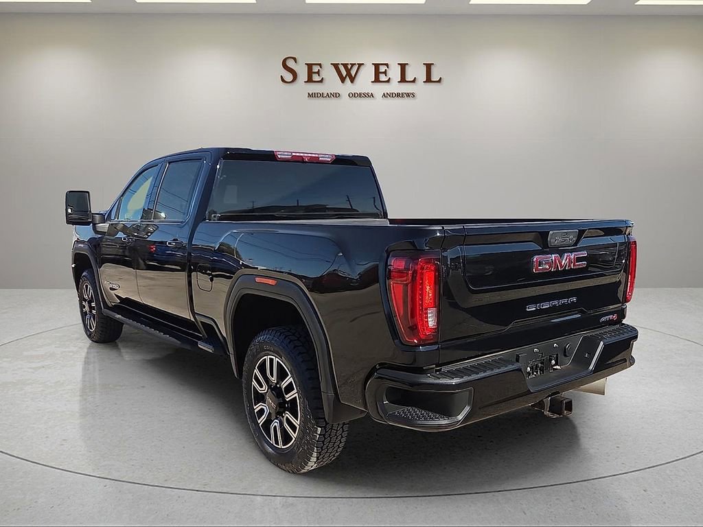 Used 2022 GMC Sierra 2500 AT4 w/ Gooseneck/5TH Wheel Package image 3