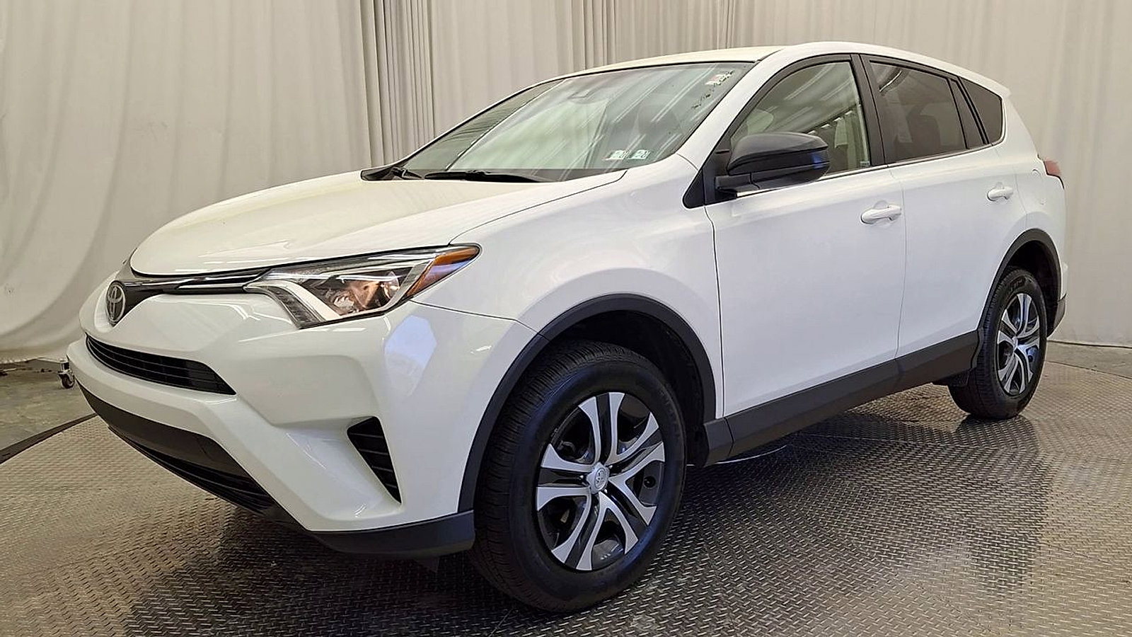 Certified 2018 Toyota RAV4 LE w/ All Weather Liner Package image 7