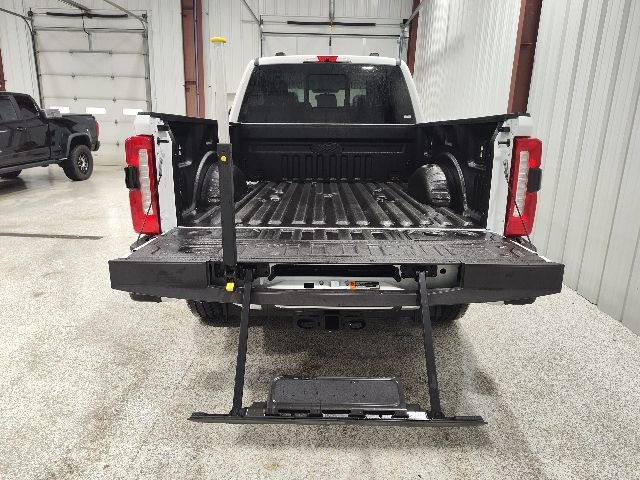 New 2026 Ford F350 Lariat w/ Lariat Premium Package image 19