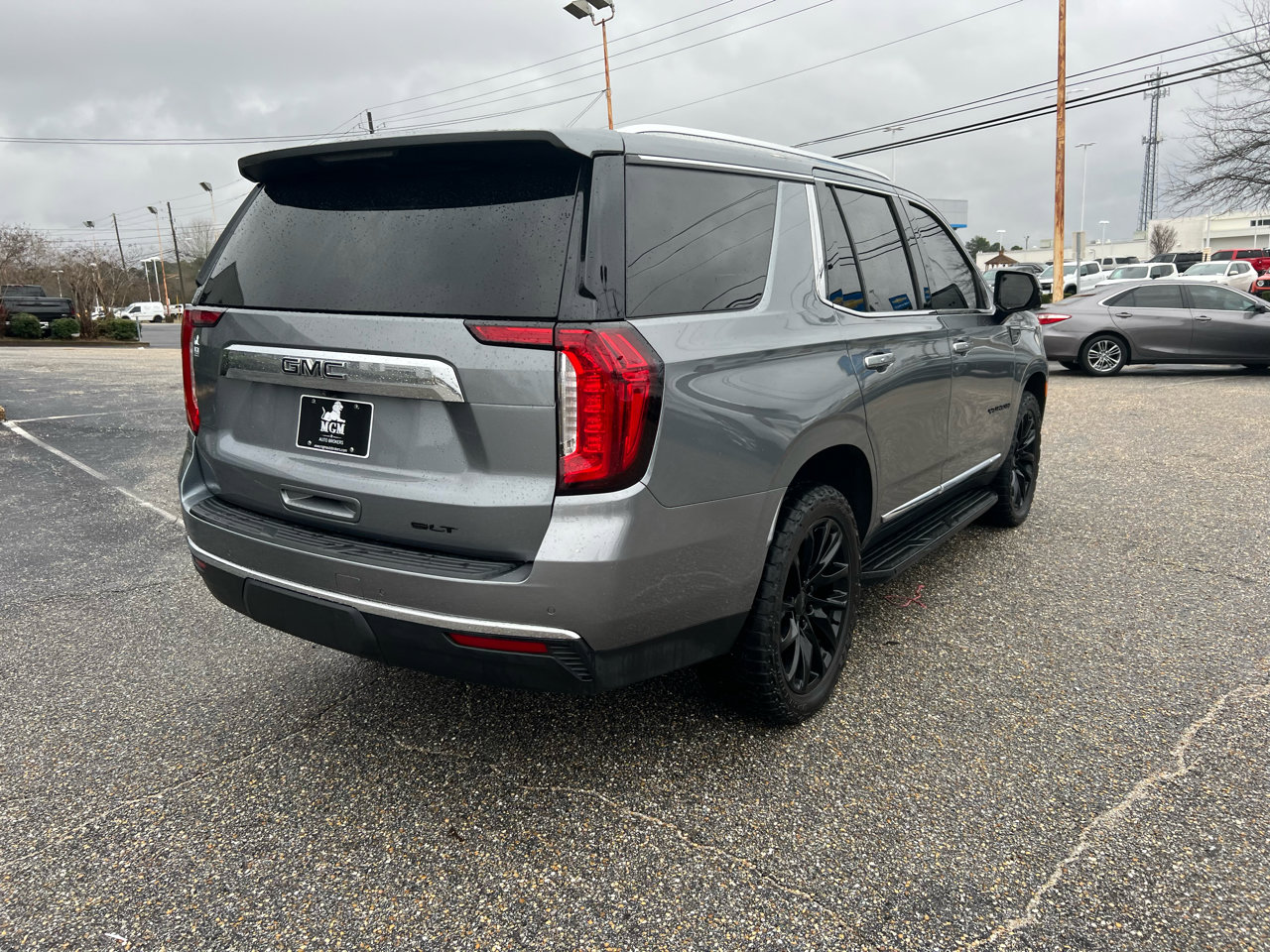 Used 2022 GMC Yukon SLT w/ SLT Premium Package image 25