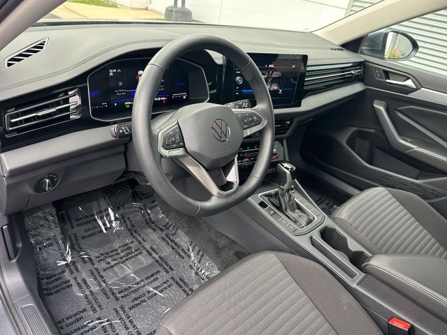 Certified 2026 Volkswagen Jetta S FWD image 32