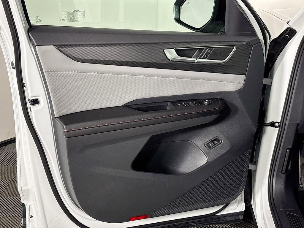 New 2026 Volkswagen Atlas Peak Edition image 10