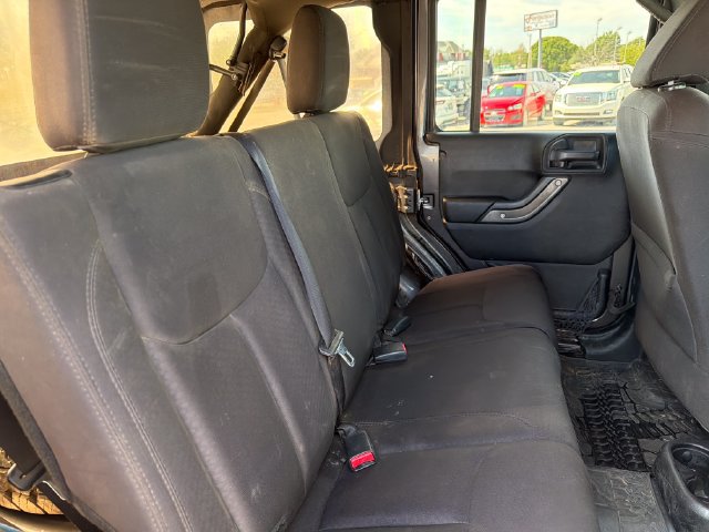 Used 2014 Jeep Wrangler Unlimited Sport w/ Quick Order Package 24S AWD/4WD image 28
