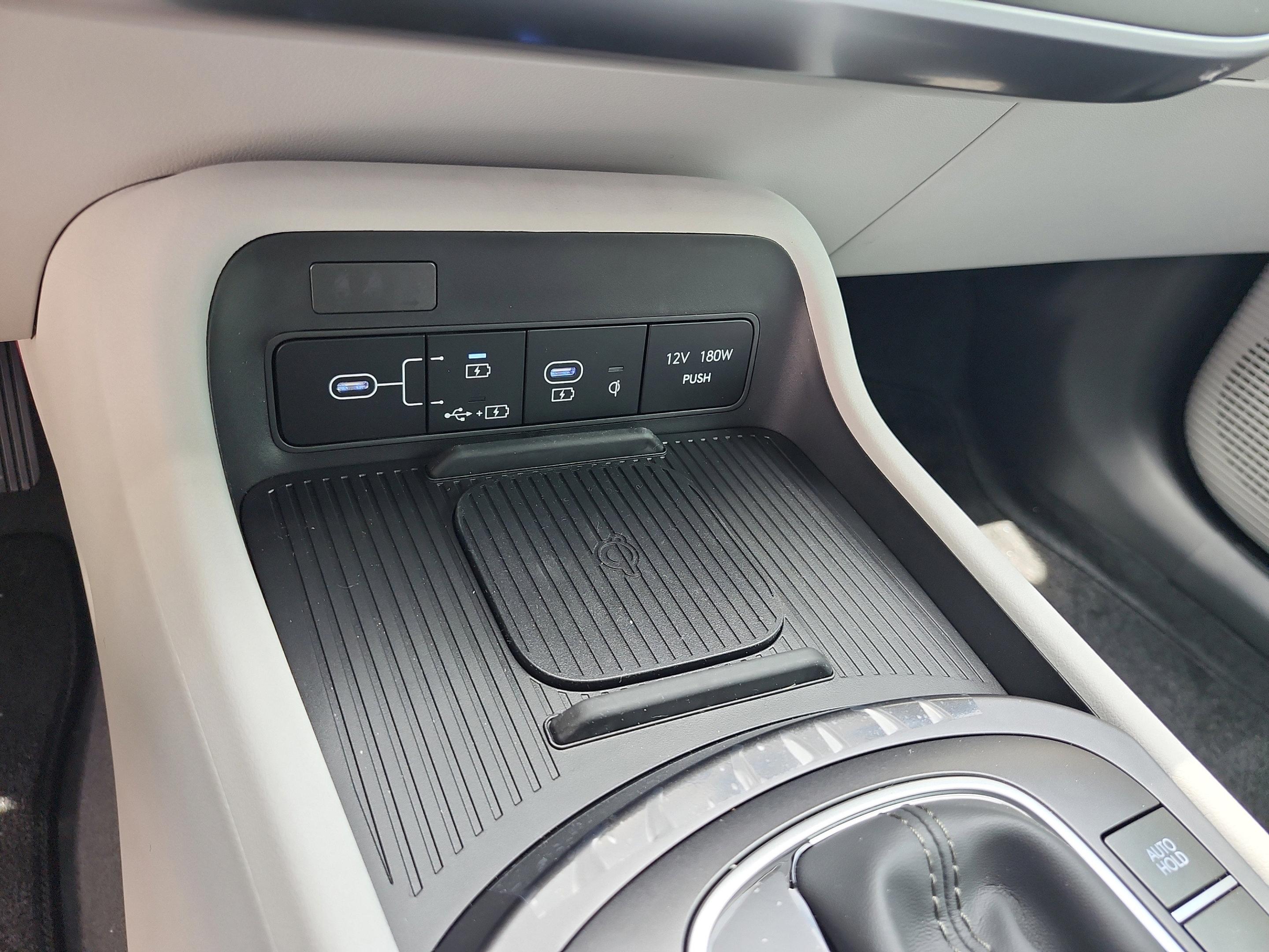 New 2026 Hyundai Kona SEL Sport FWD image 25