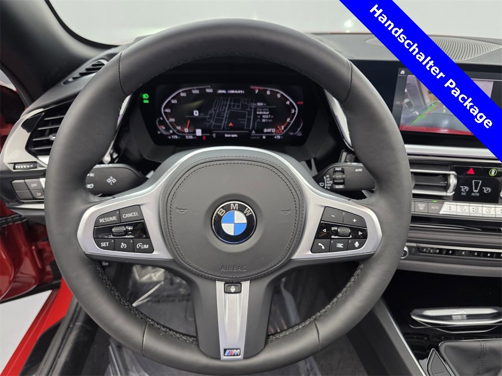 Used 2025 BMW Z4 M40i w/ Edition image 16