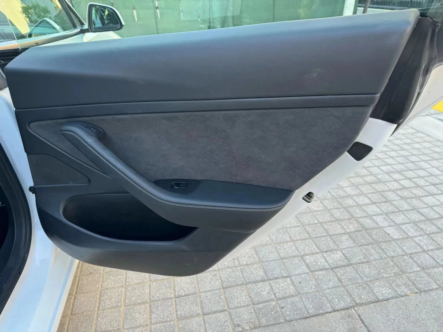 Used 2022 Tesla Model 3 Long Range AWD/4WD image 17
