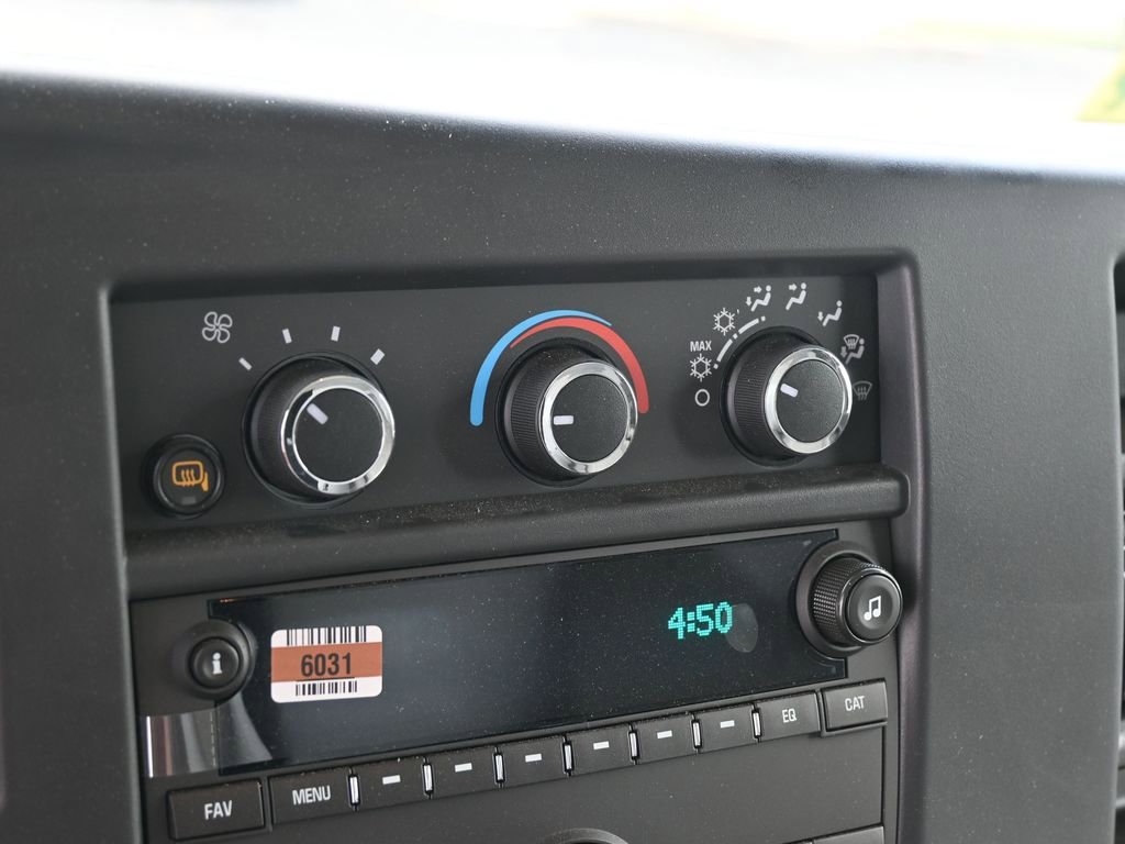 New 2025 GMC Savana 3500 w/ Power Convenience Package RWD image 22