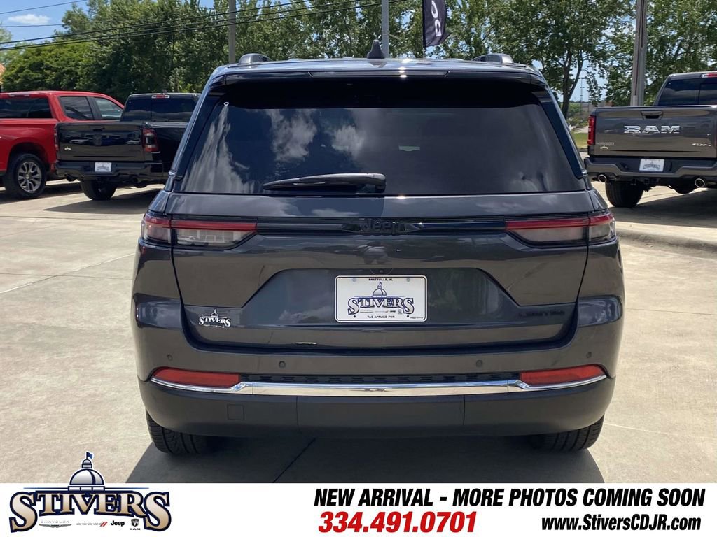 Used 2022 Jeep Grand Cherokee Limited RWD image 41