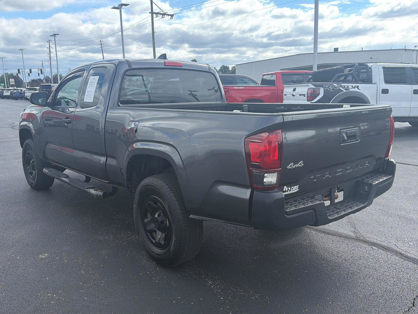 Used 2020 Toyota Tacoma SR AWD/4WD image 3
