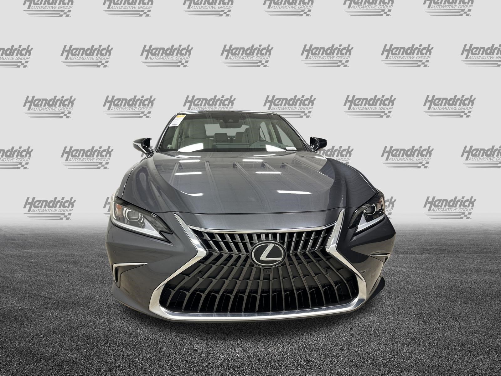 Certified 2025 Lexus ES 350 w/ Accessory Package (Z2) FWD image 3