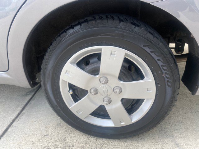 Used 2011 Chevrolet Aveo LT image 67