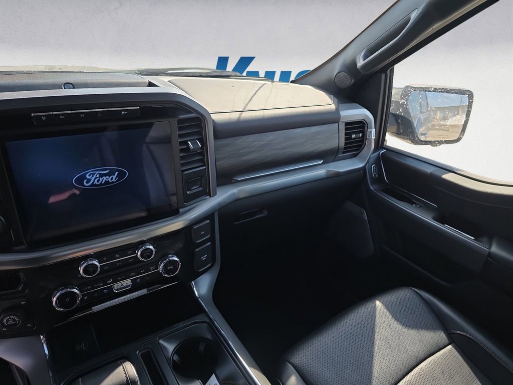 Used 2024 Ford F150 Lariat image 10