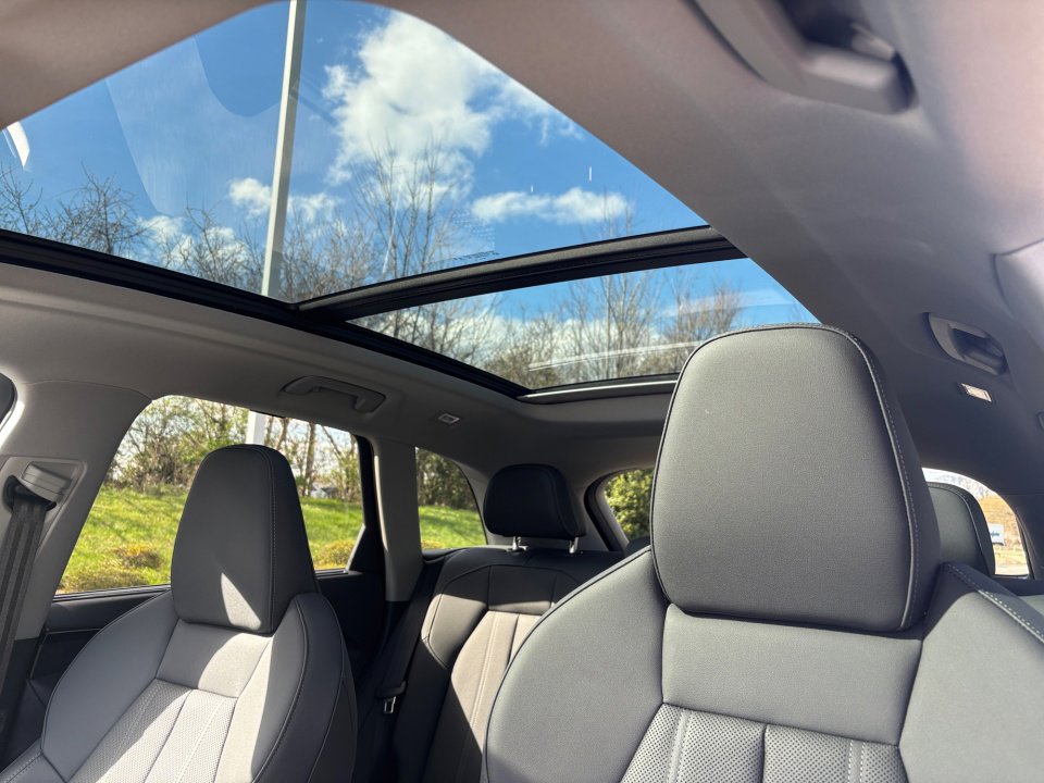 Certified 2025 Audi Q5 Premium Plus w/ Premium Plus image 21