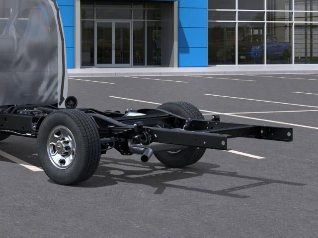 New 2026 Chevrolet Express 3500 RWD image 11