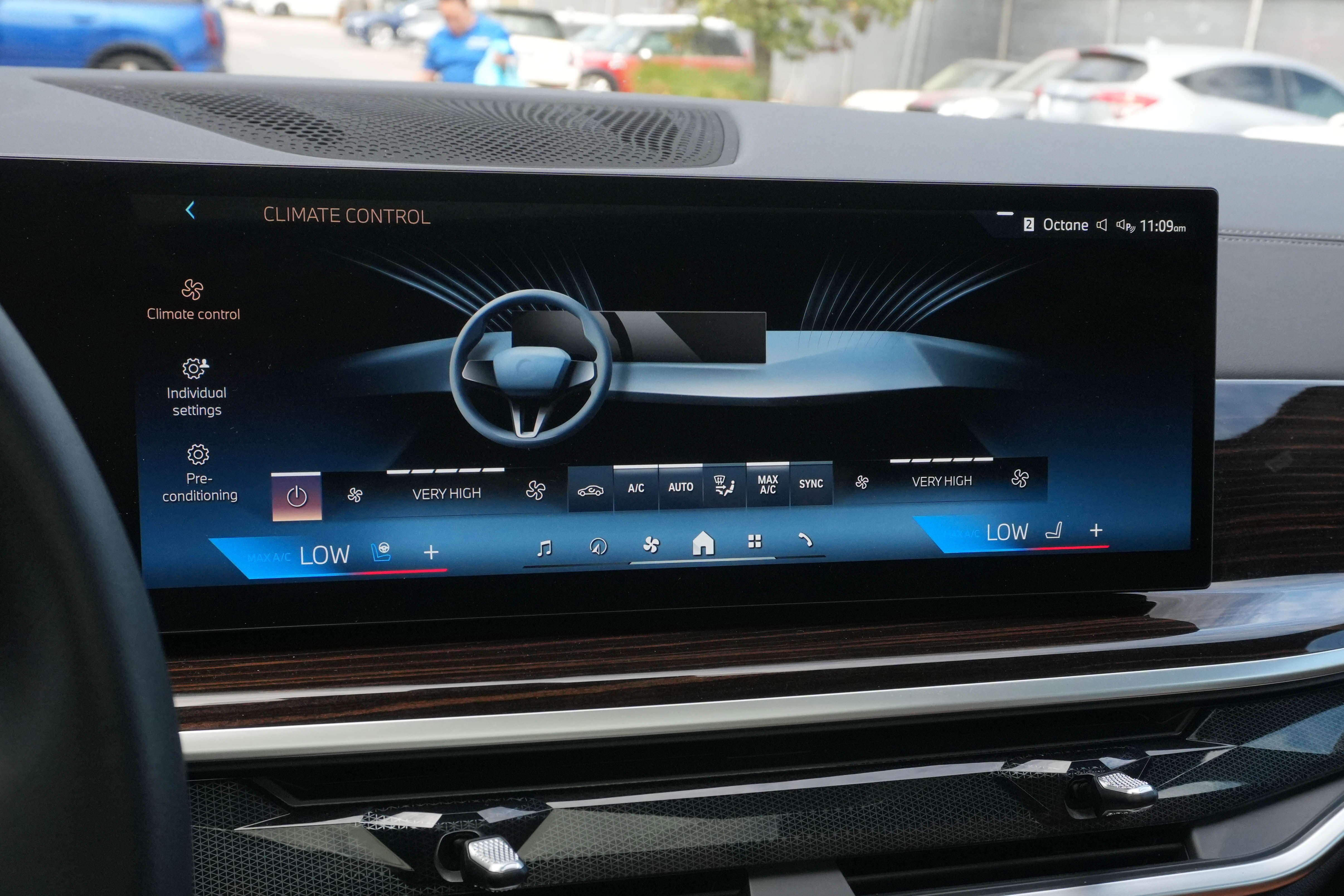 Certified 2026 BMW X7 xDrive40i image 27