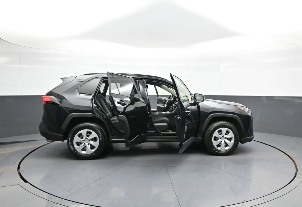 Used 2019 Toyota RAV4 LE w/ All Weather Liner Package AWD/4WD image 41