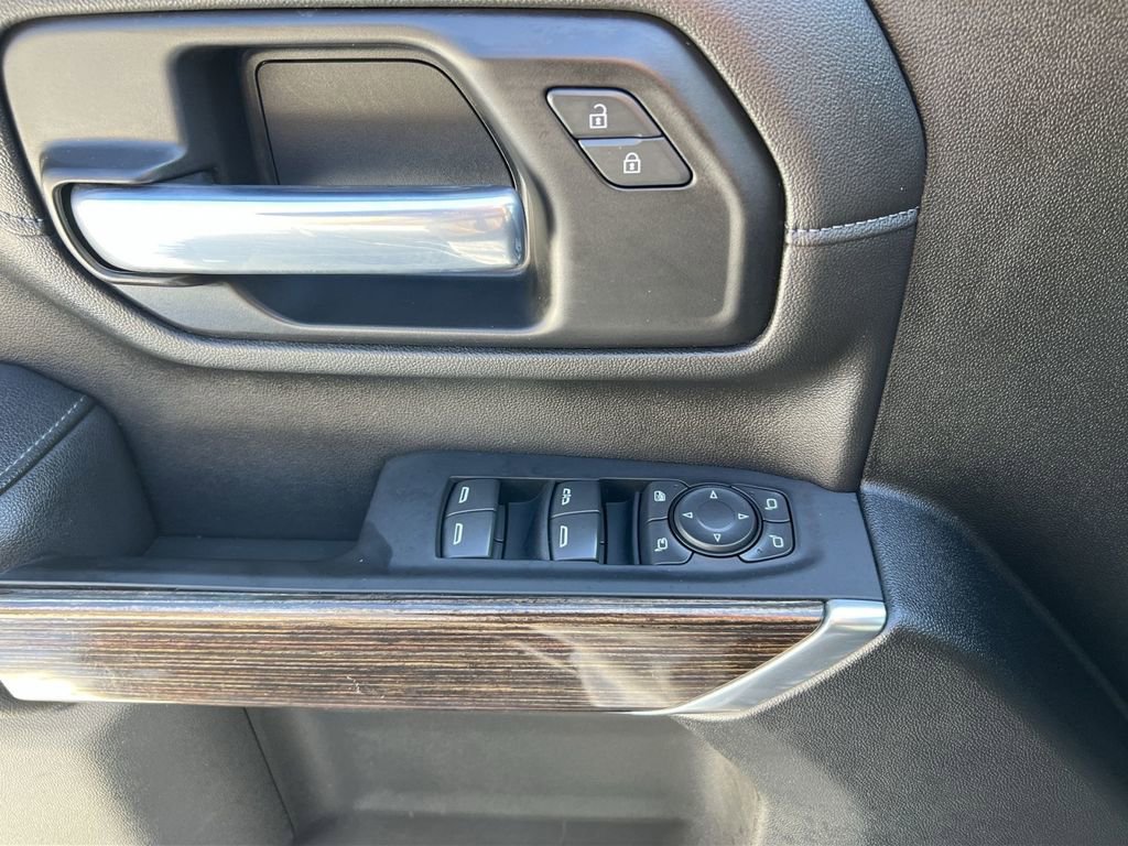 Used 2021 GMC Sierra 3500 SLE w/ SLE Value Package image 15