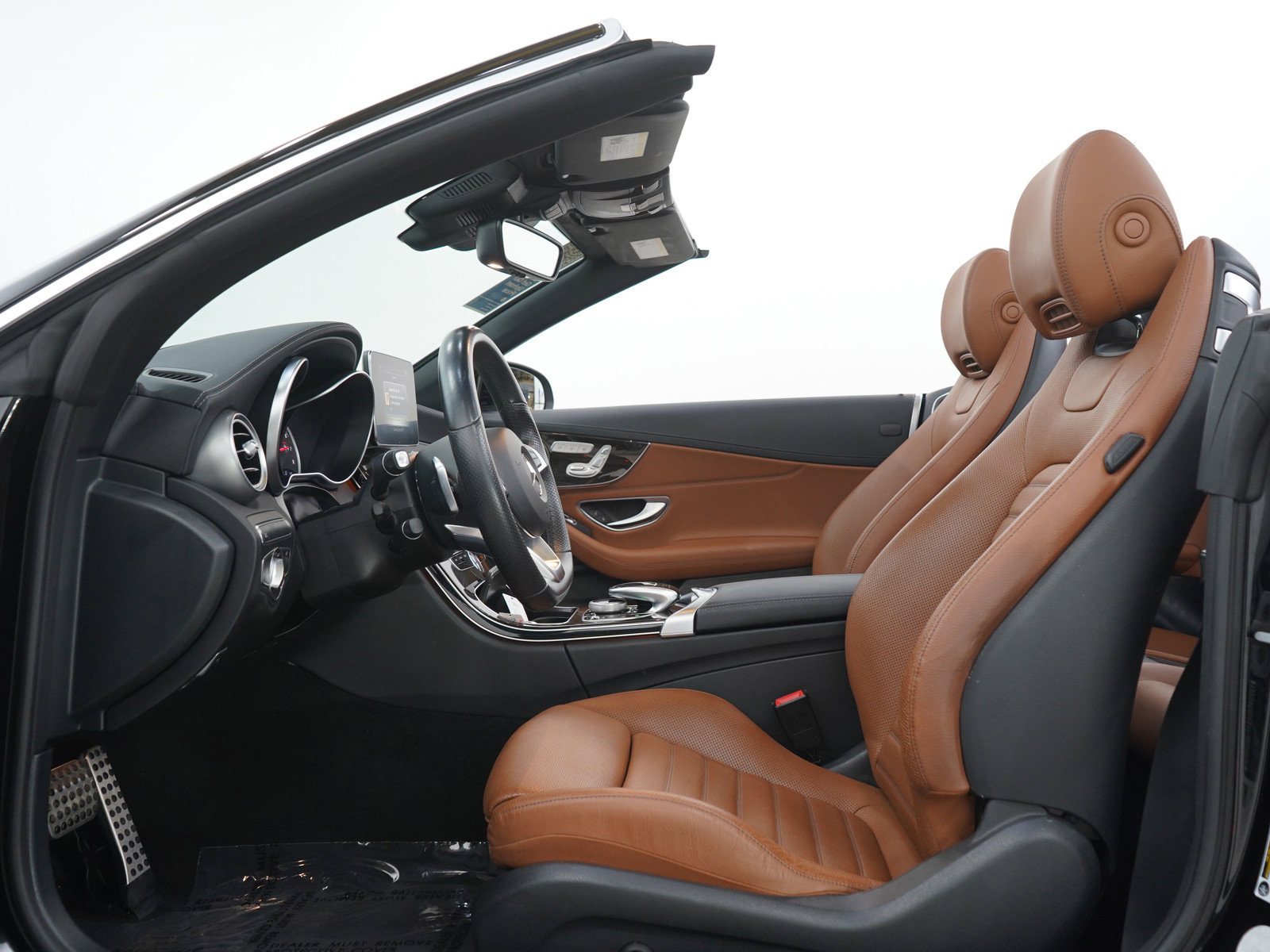 Used 2017 Mercedes-Benz C 300 4MATIC Cabriolet image 17