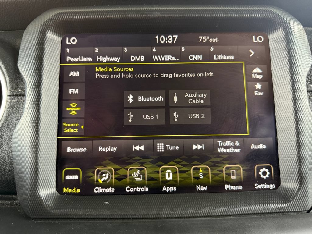 Used 2023 Jeep Wrangler Unlimited Sahara w/ Cold Weather Group AWD/4WD image 19