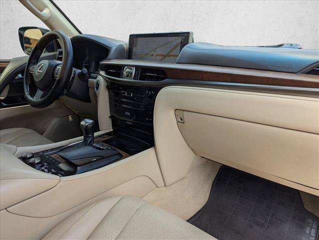 Used 2016 Lexus LX 570 4WD w/ Luxury Package image 23