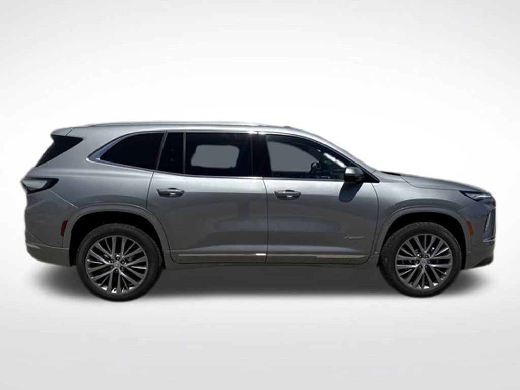New 2026 Buick Enclave Avenir w/ Super Cruise Package AWD/4WD image 9