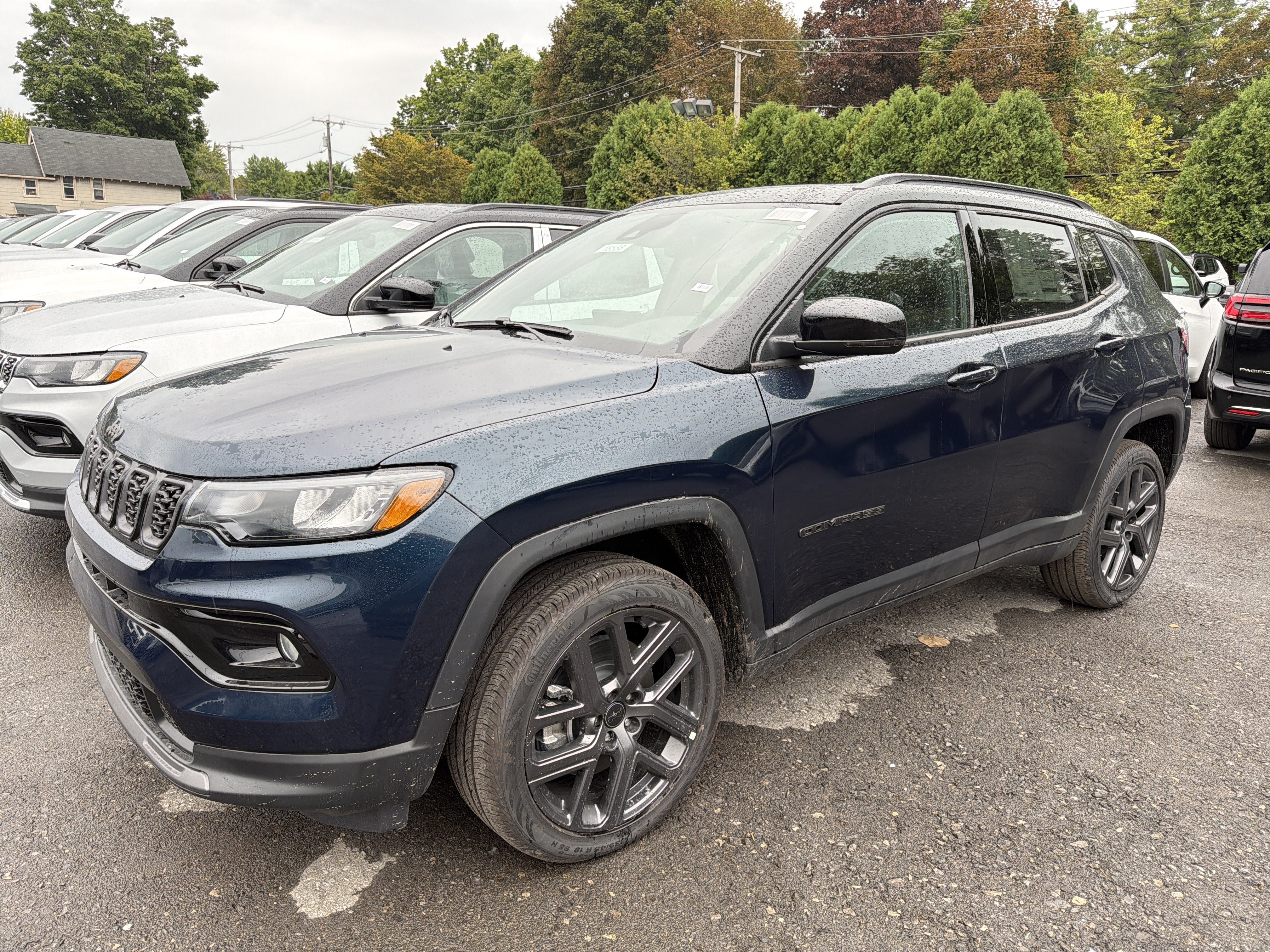 New 2026 Jeep Compass Limited w/ Sun, Sound & Navigation Group AWD/4WD image 4