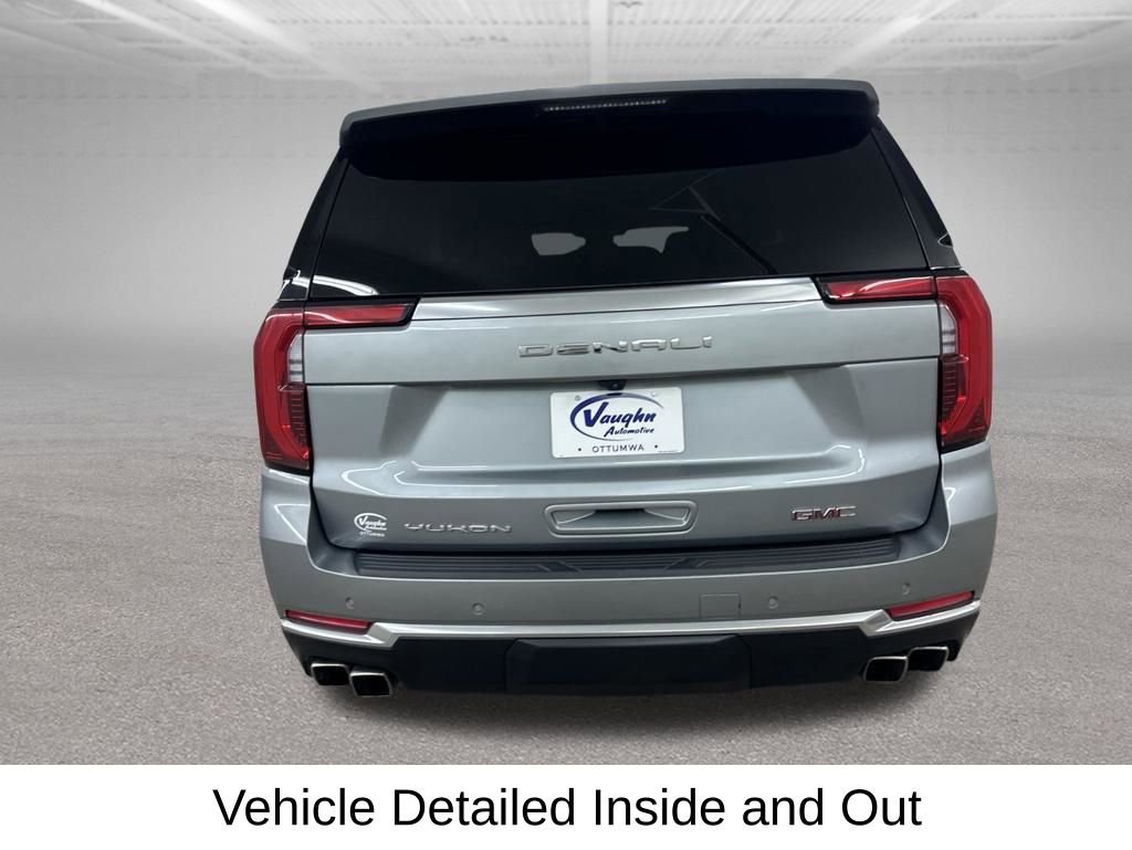 Certified 2025 GMC Yukon Denali AWD/4WD image 12