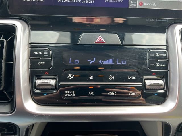 Certified 2023 Kia Sorento EX image 22