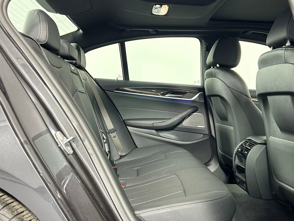 Used 2023 BMW 530i xDrive w/ M Sport Package image 13