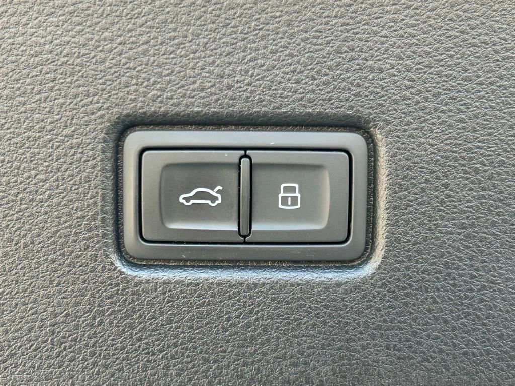 Used 2023 Audi SQ5 Premium Plus image 59