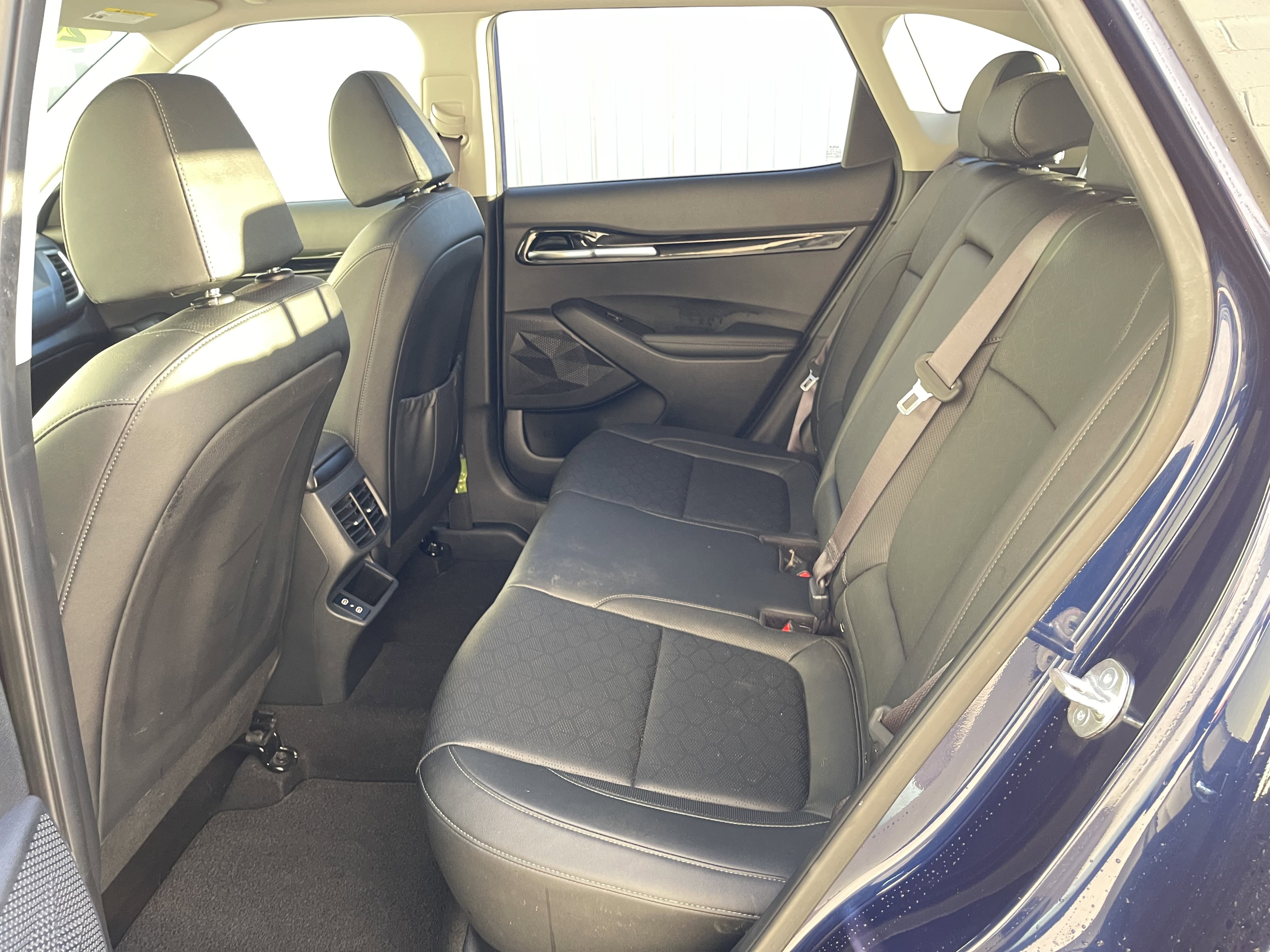 Used 2024 Kia Seltos EX image 20