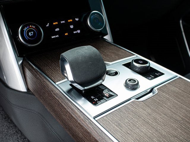 Used 2023 Land Rover Range Rover SE image 13