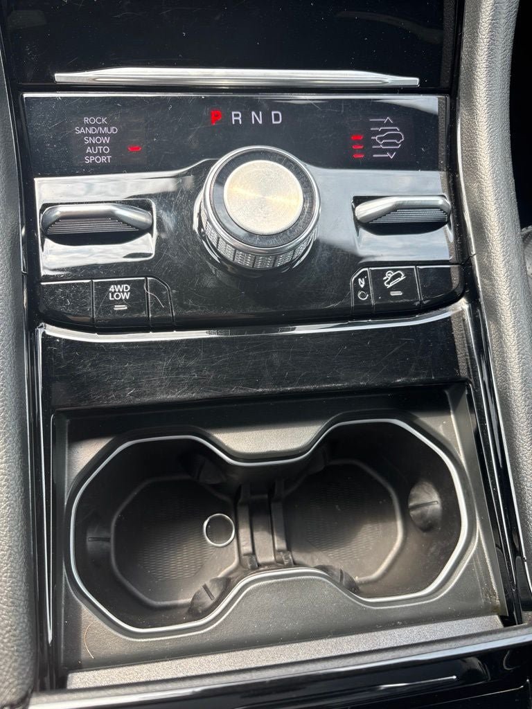 Used 2024 Jeep Grand Cherokee Overland AWD/4WD image 24