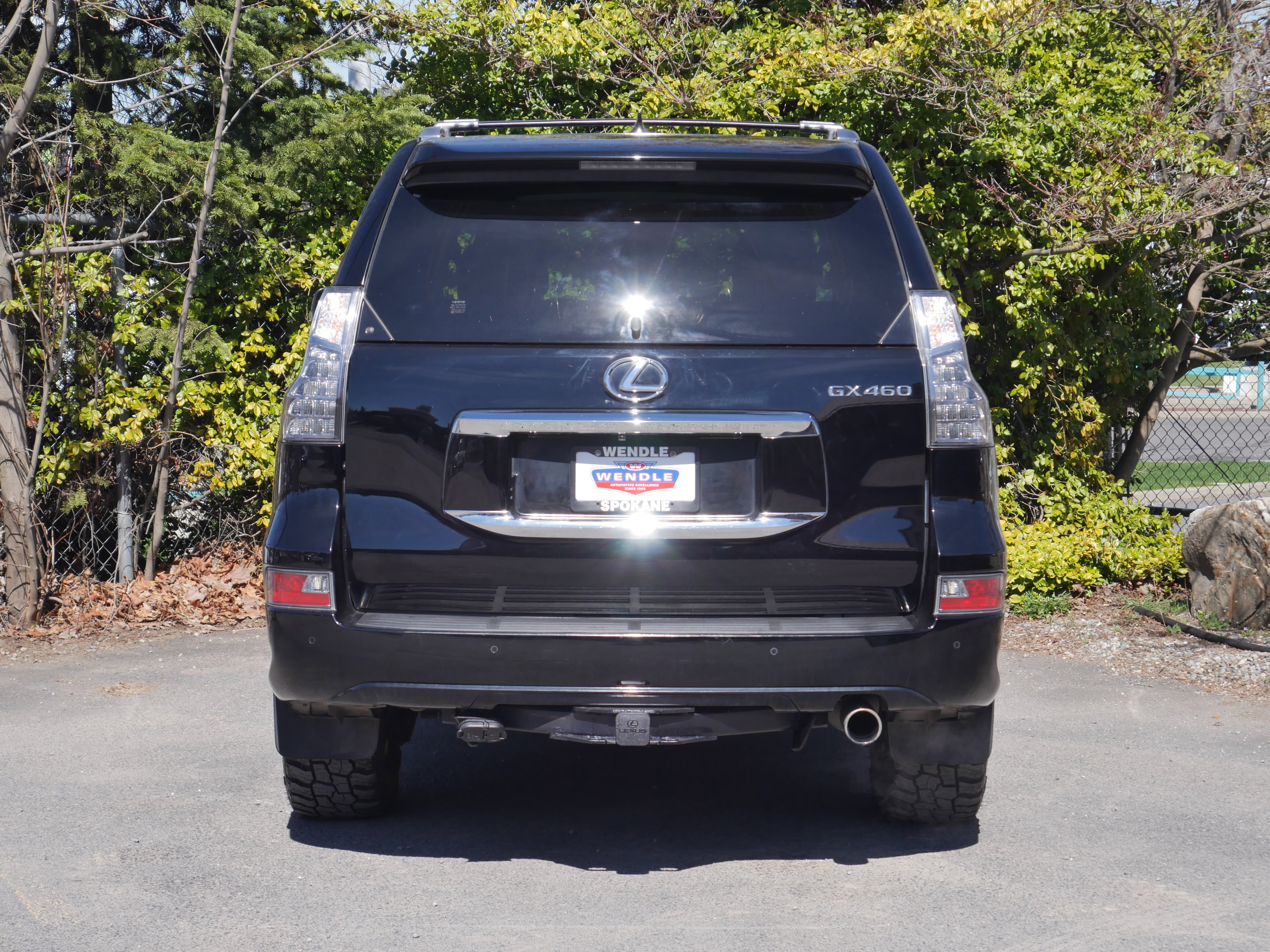 Used 2016 Lexus GX 460 w/ Premium Package image 24