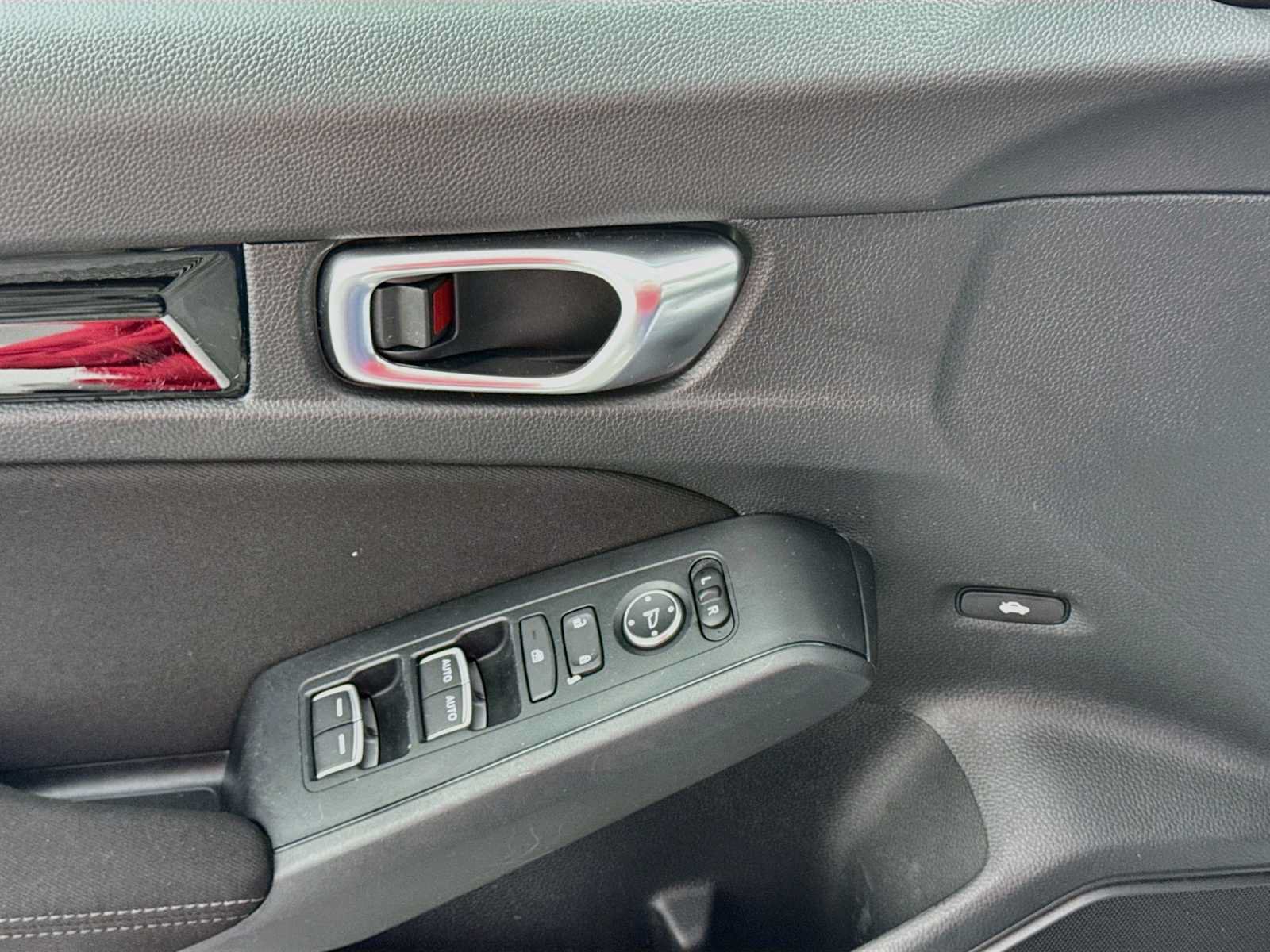 Certified 2024 Honda Civic EX image 17
