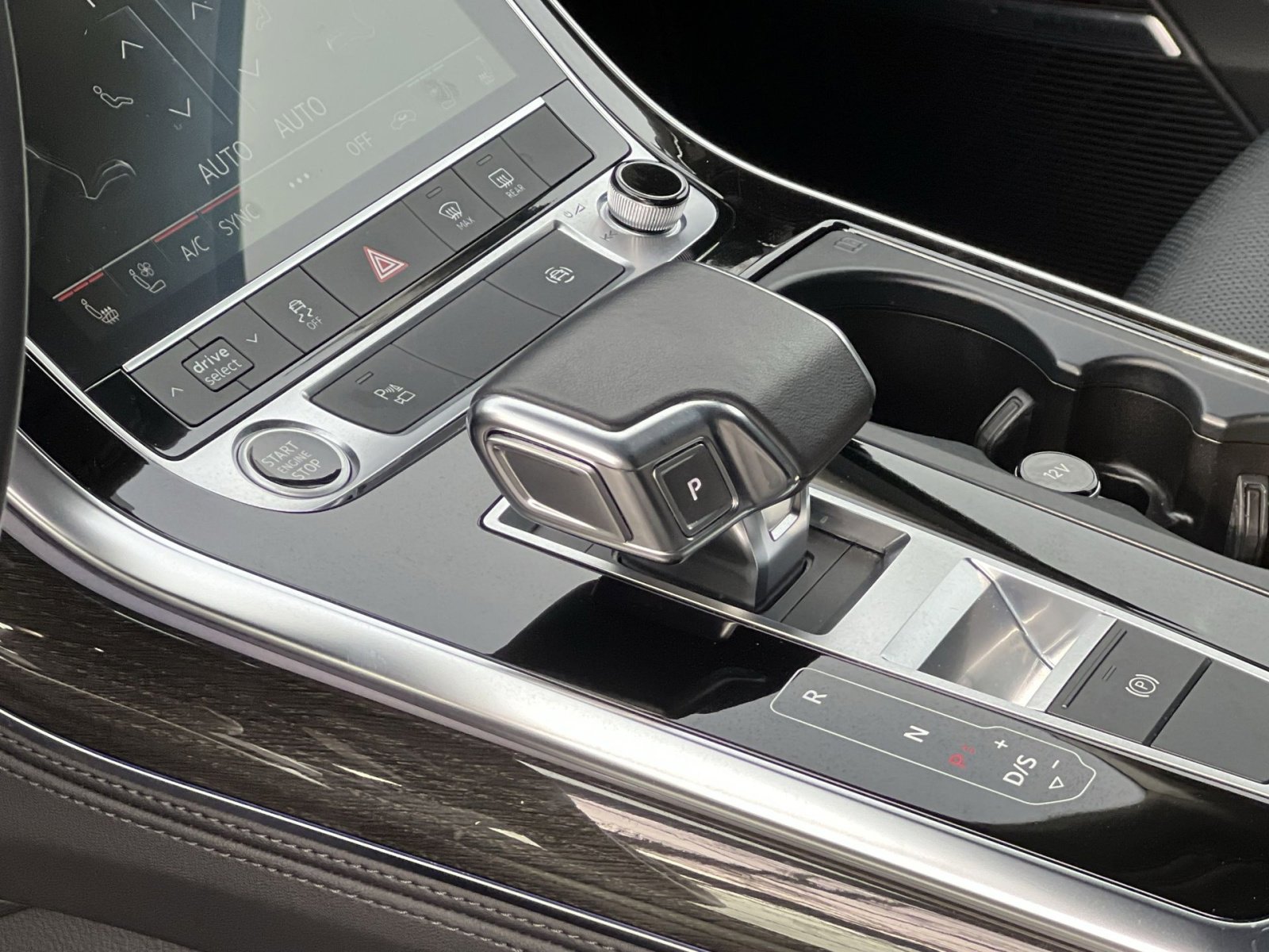 Used 2023 Audi Q7 3.0T Premium Plus image 20