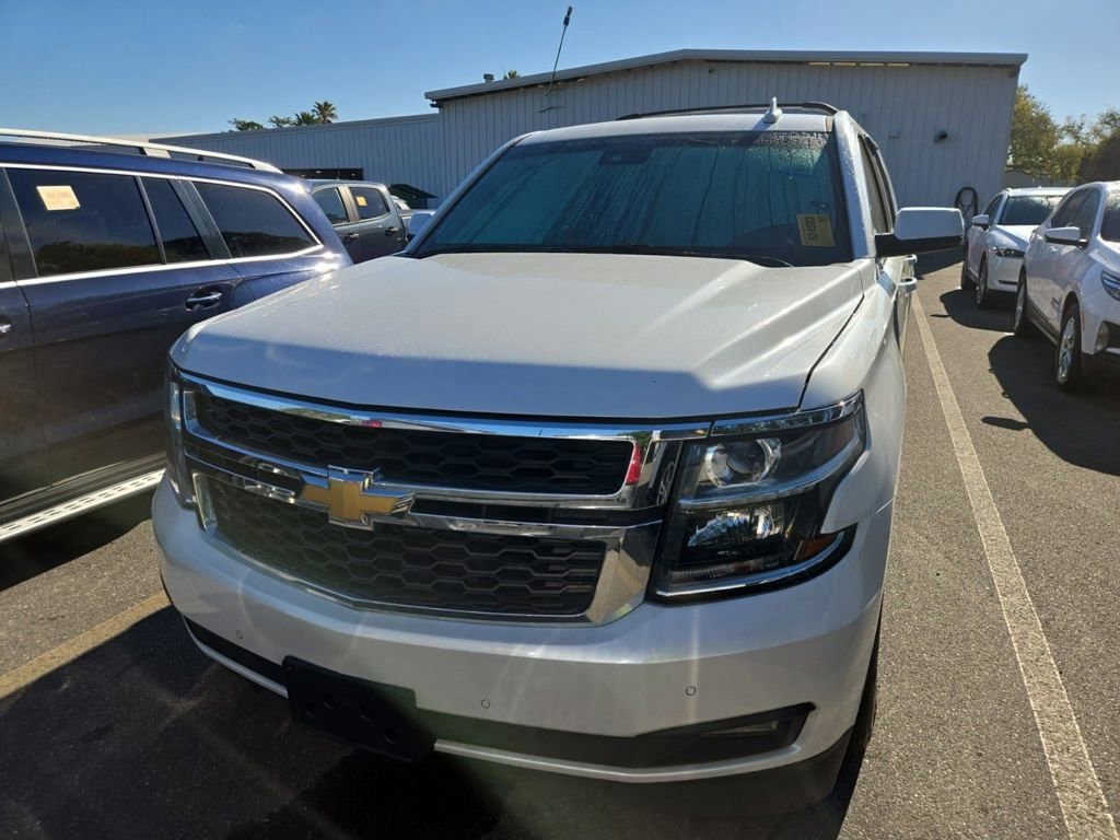 Used 2017 Chevrolet Suburban LT w/ Luxury Package image 13