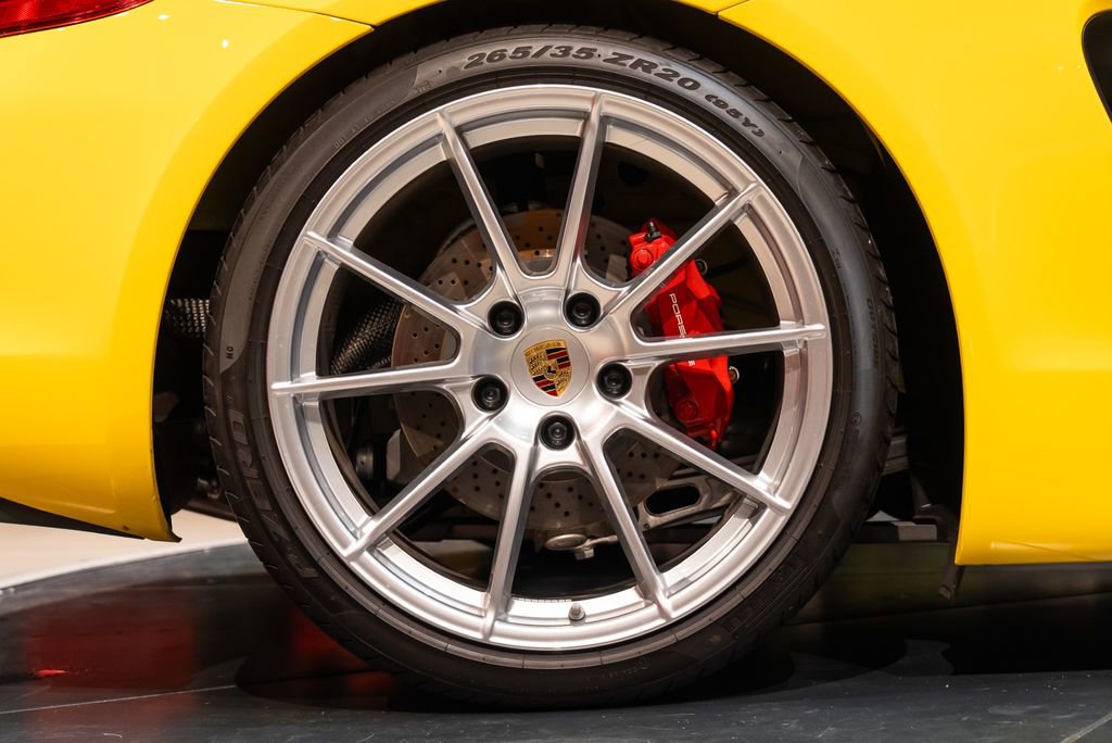 Used 2016 Porsche Boxster Spyder RWD image 14