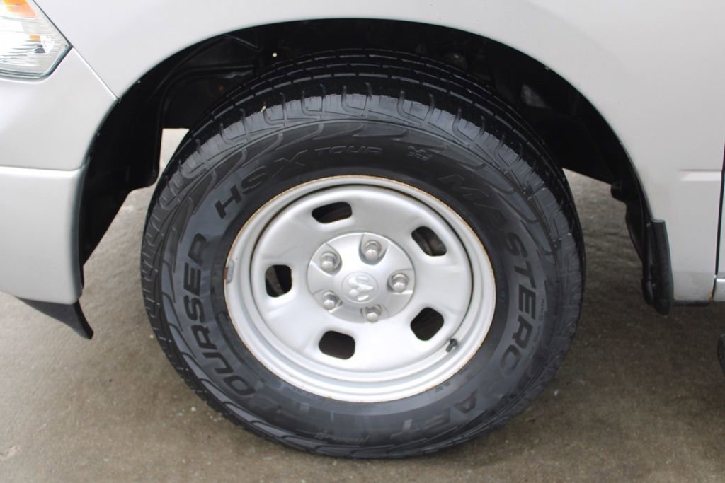 Used 2014 RAM 1500 Tradesman w/ Power & Remote Entry Group image 11