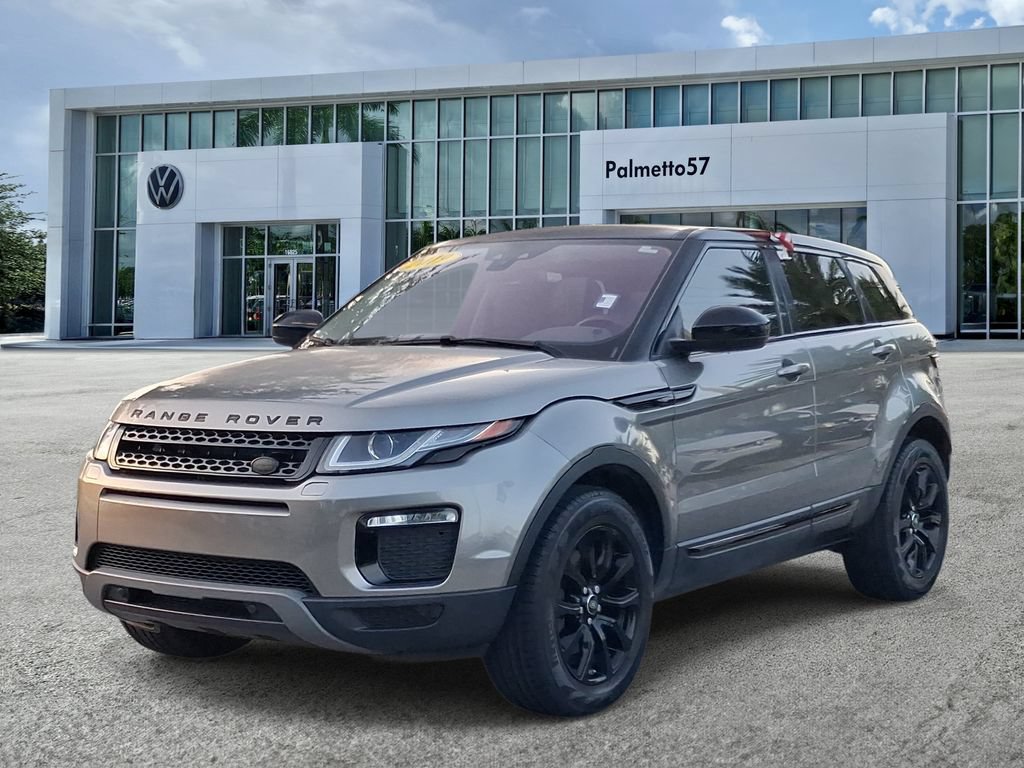 Used 2019 Land Rover Range Rover Evoque SE AWD/4WD image 3