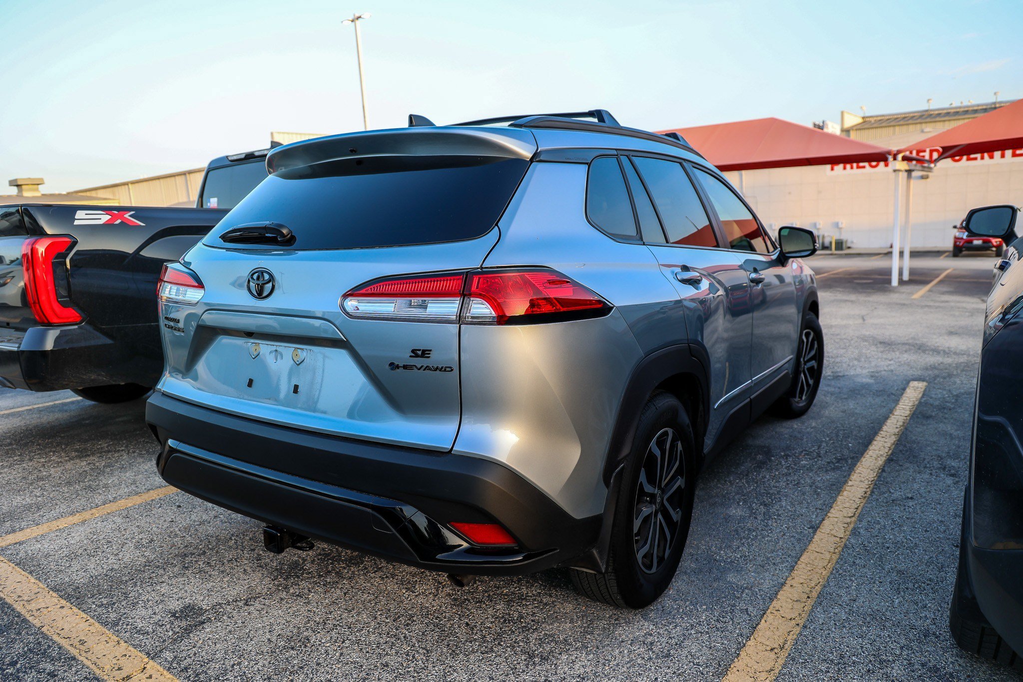 Used 2025 Toyota Corolla Cross AWD Hybrid image 8