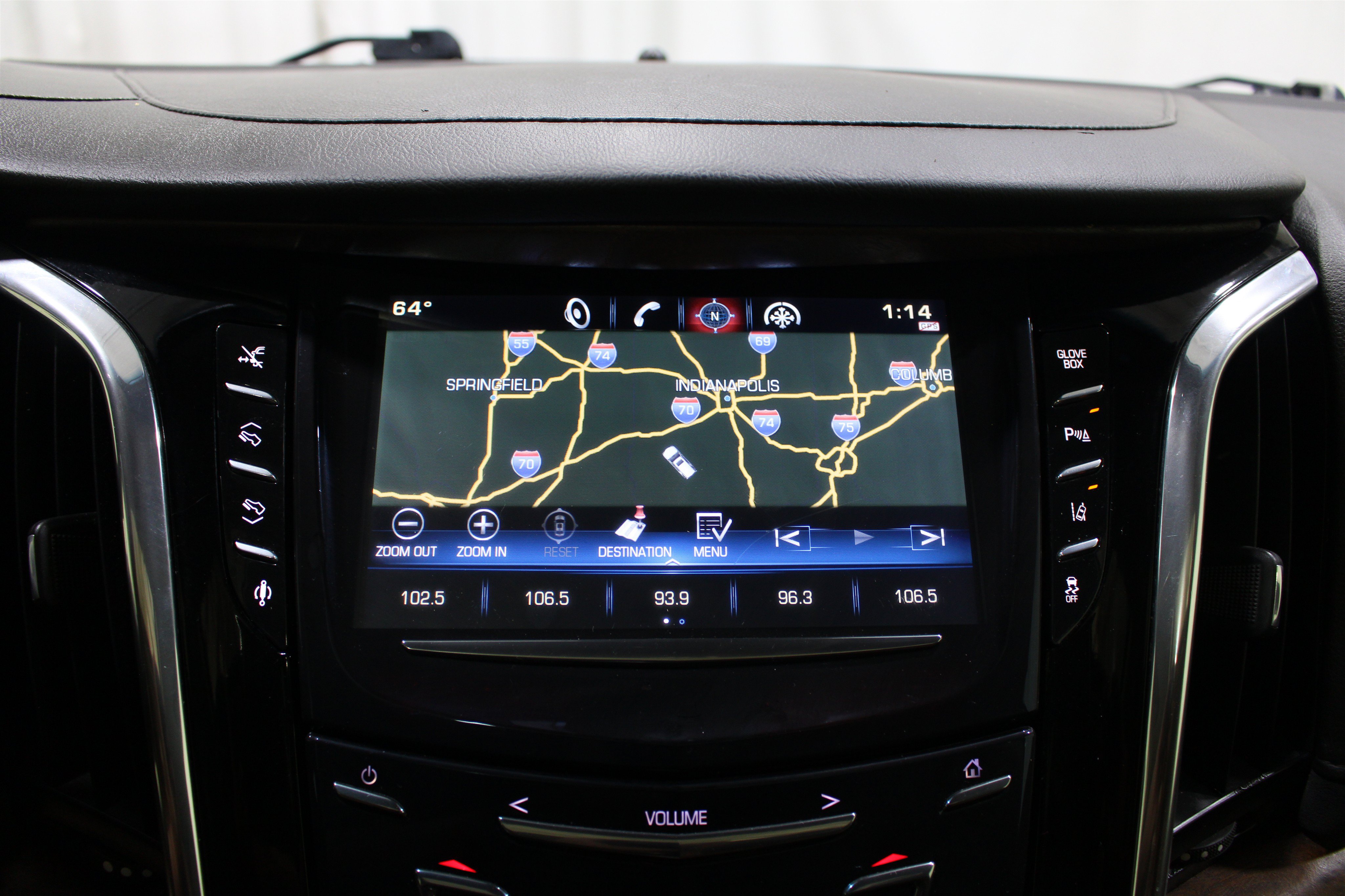 Used 2015 Cadillac Escalade Premium AWD/4WD image 18