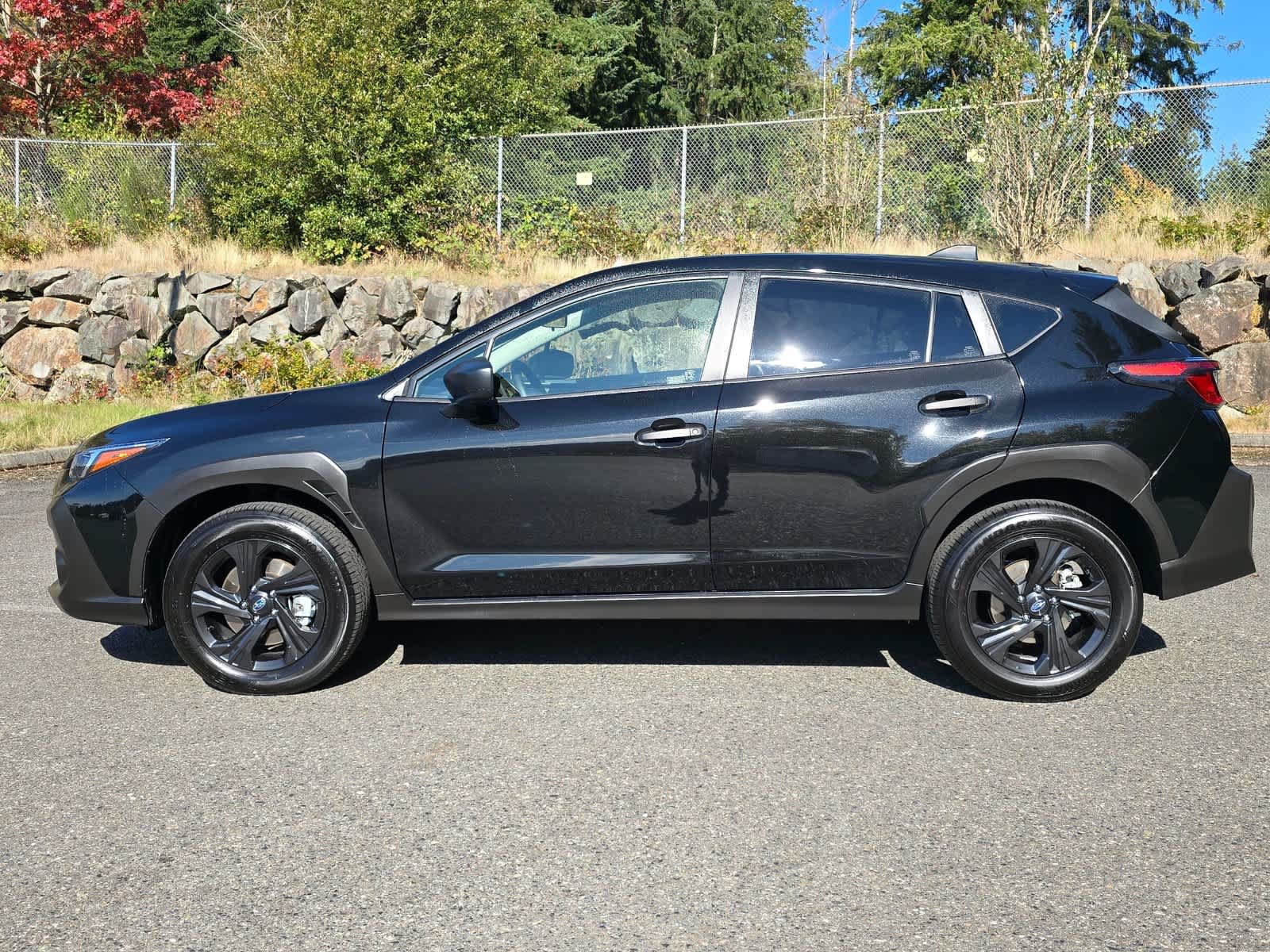 Used 2024 Subaru Crosstrek 2.0i AWD/4WD image 3