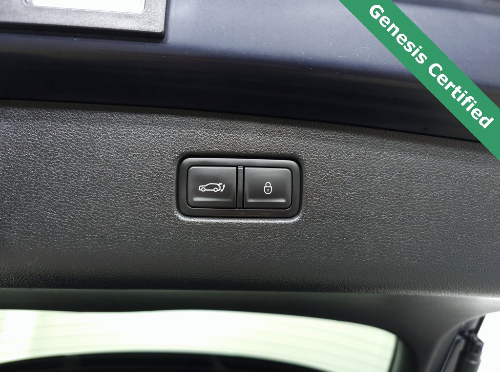 Used 2025 Genesis GV70 3.5T Sport w/ Sport Advanced Package image 9